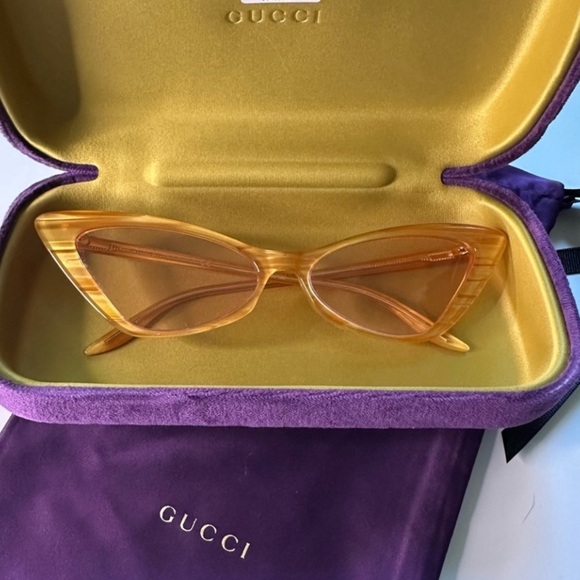 Gucci Cat Eye Sunglasses Yellow Acetate Frame Pink Lens‎ GG Logo with Case
